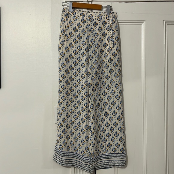 BCBGMaxAzria Flowy Pants - Picture 1 of 4